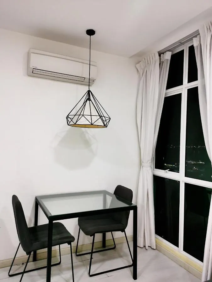 Strait Garden Family Suites By Maj Jelutong Malaysia