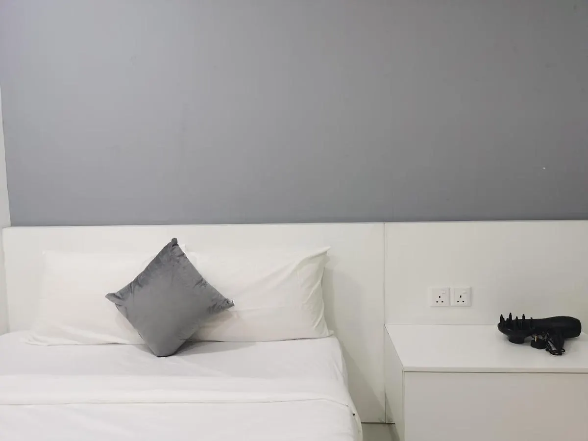 Strait Garden Family Suites By Maj Jelutong